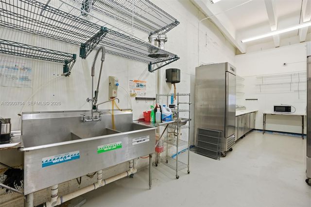 Commercial Kitchen For Sale In Hialeah Gardens, Hialeah Gardens, FL 33016