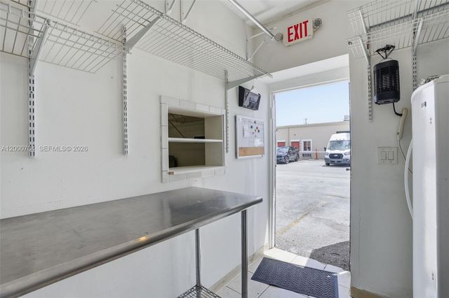 Commercial Kitchen For Sale In Hialeah Gardens, Hialeah Gardens, FL 33016