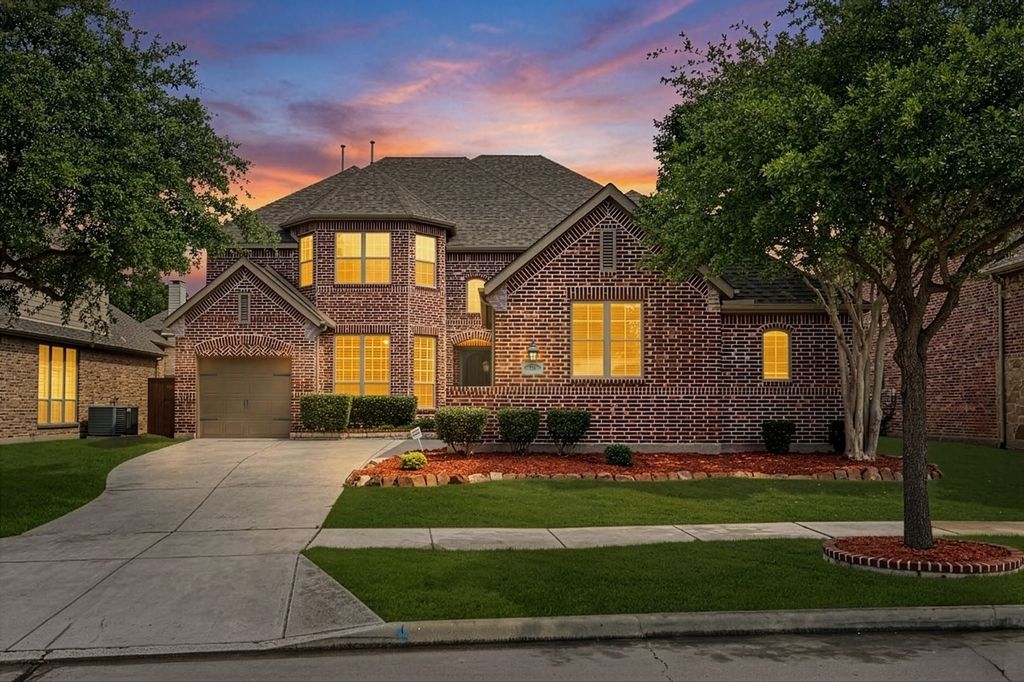 726 Sleepy Creek Drive, Frisco, TX 75036