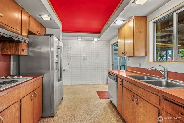 1241 Spruce Street, Longview, WA 98632