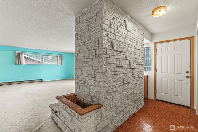 1241 Spruce Street, Longview, WA 98632