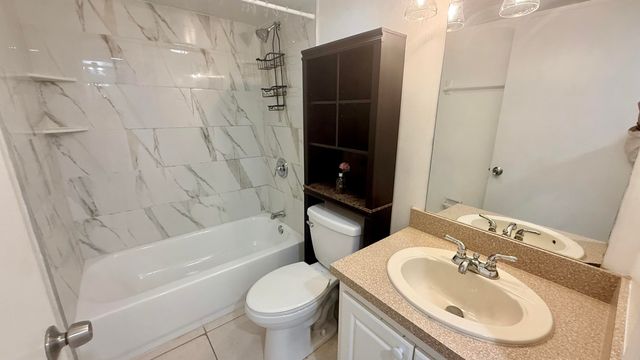 905 Southridge Road 202c, Delray Beach, FL 33444