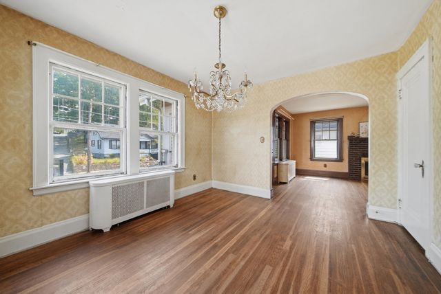 254 Lynnfield St, Lynn, MA 01904