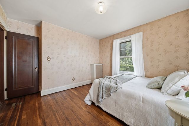 254 Lynnfield St, Lynn, MA 01904