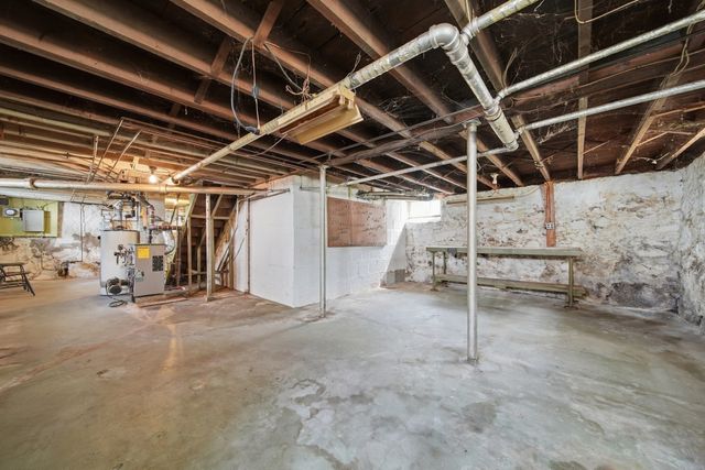 254 Lynnfield St, Lynn, MA 01904