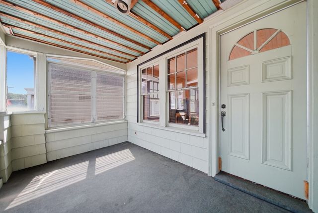 254 Lynnfield St, Lynn, MA 01904