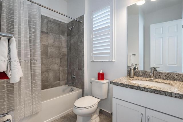 11825 Kalmar Circle N, Parkland, FL 33076