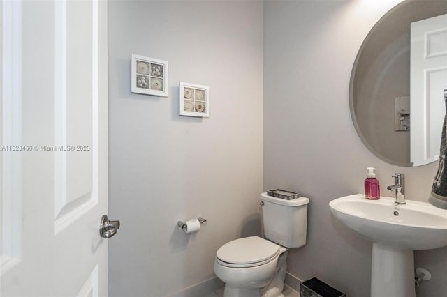 11825 Kalmar Circle N, Parkland, FL 33076