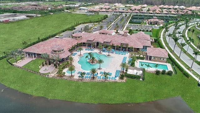 11825 Kalmar Circle N, Parkland, FL 33076