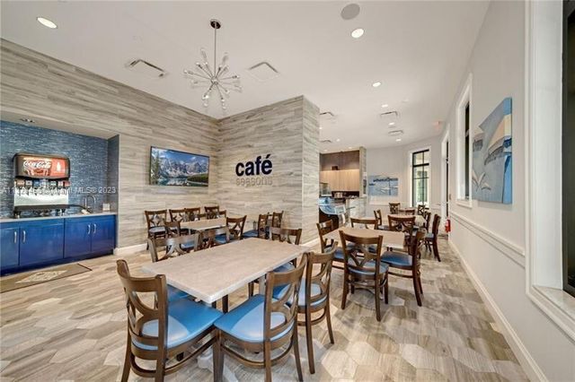 11825 Kalmar Circle N, Parkland, FL 33076