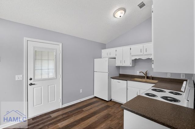 139 Sheila Drive, Hinesville, GA 31313