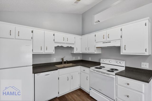 139 Sheila Drive, Hinesville, GA 31313