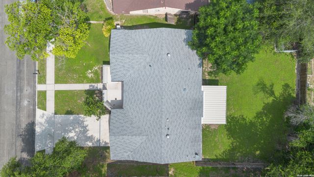6027 FOREST SHADOW ST, San Antonio, TX 78240