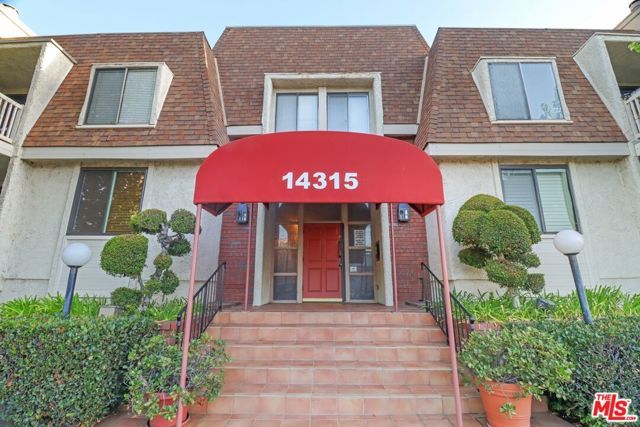 14315 Riverside Drive 210, Los Angeles, CA 91423