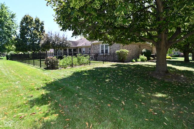 675 Caesar Drive, Avon, IN 46123