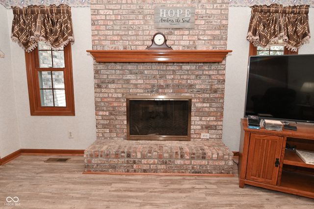 675 Caesar Drive, Avon, IN 46123