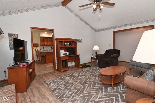 675 Caesar Drive, Avon, IN 46123