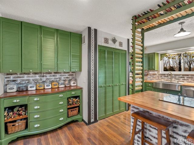 267 Timber Ridge Drive, Troy, MO 63379