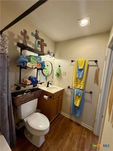 110 Cliffhouse Drive, Belton, TX 76513