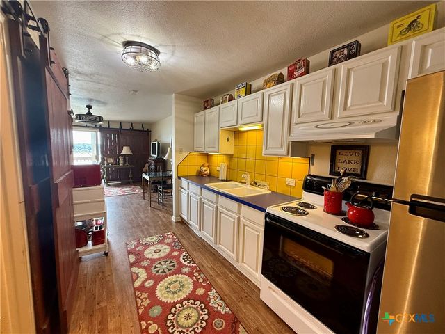 110 Cliffhouse Drive, Belton, TX 76513