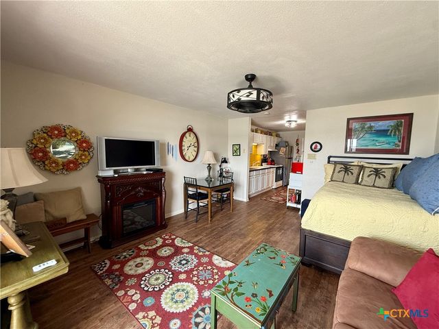 110 Cliffhouse Drive, Belton, TX 76513