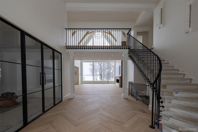1454 Banmoor Drive, Troy, MI 48084