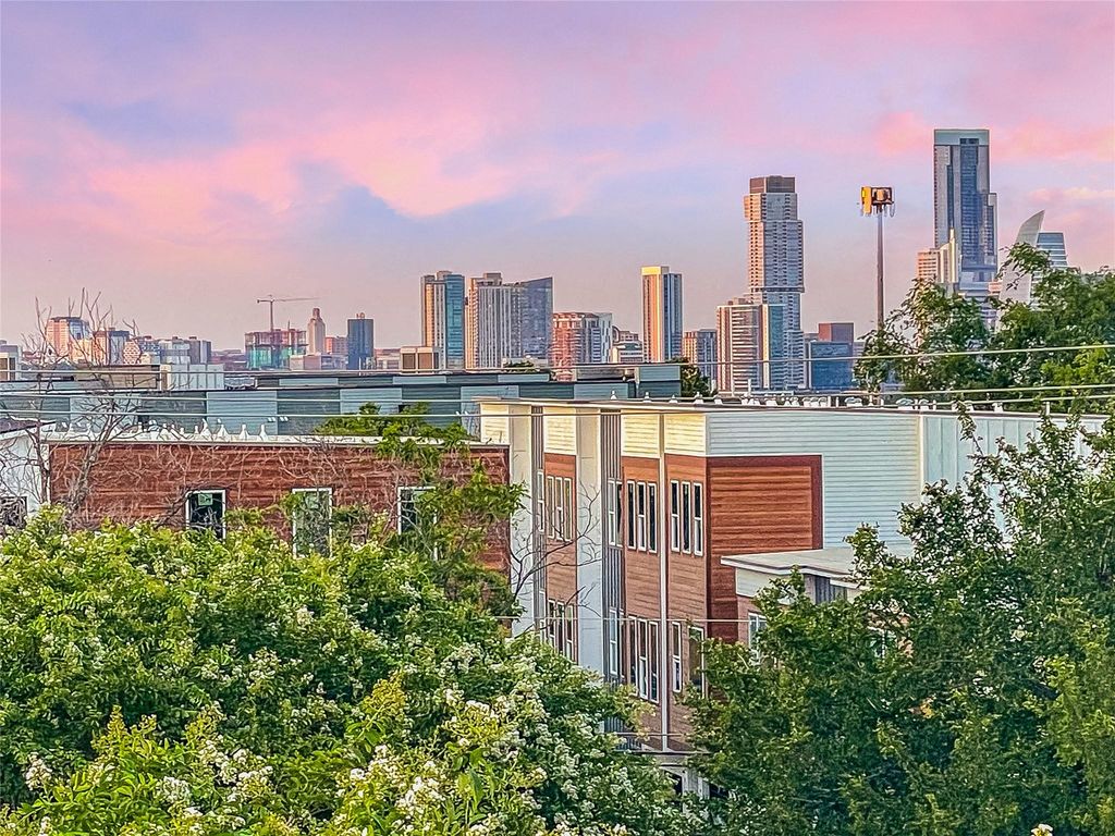 2520 Bluebonnet LN 62, Austin, TX 78704