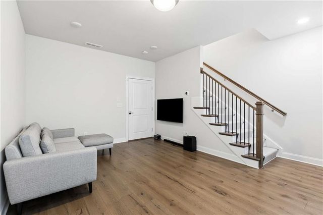 4217 Deming Road, Atlanta, GA 30342