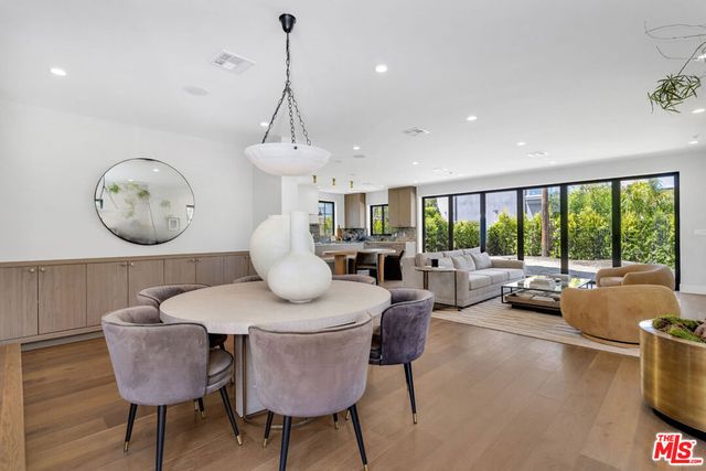 8671 Clifton Way, Beverly Hills, CA 90211