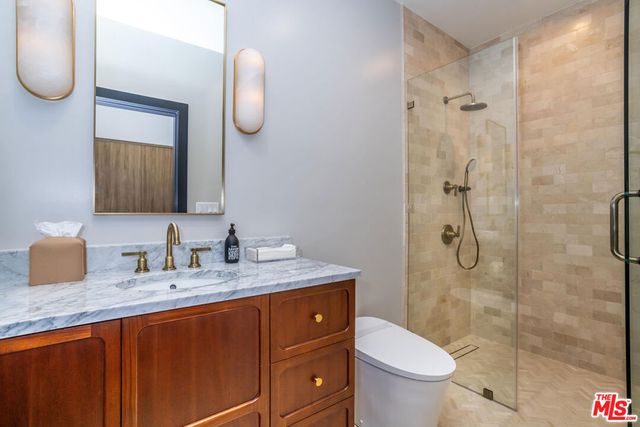 8671 Clifton Way, Beverly Hills, CA 90211