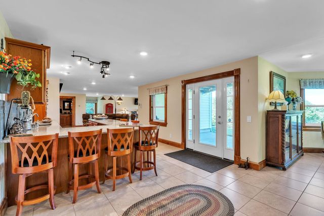 4647 Lake Road, Newport Town, VT 05857