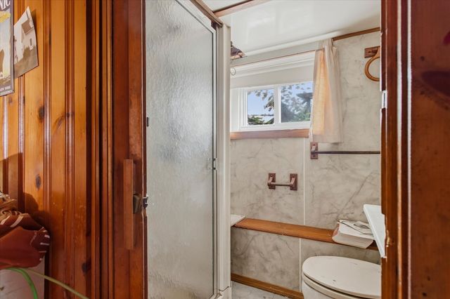14 Beckert Ave, Revere, MA 02151