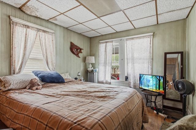 14 Beckert Ave, Revere, MA 02151