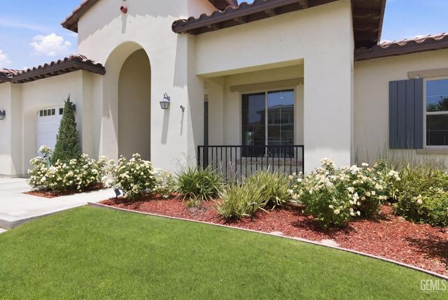 3910 Shelley Anne Way, Bakersfield, CA 93311