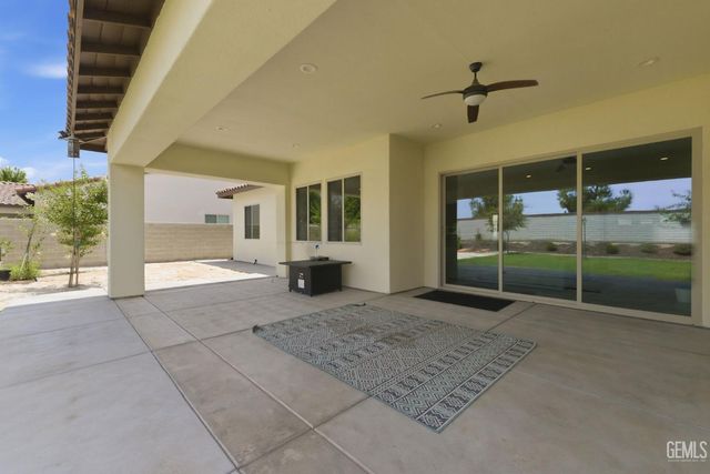 3910 Shelley Anne Way, Bakersfield, CA 93311