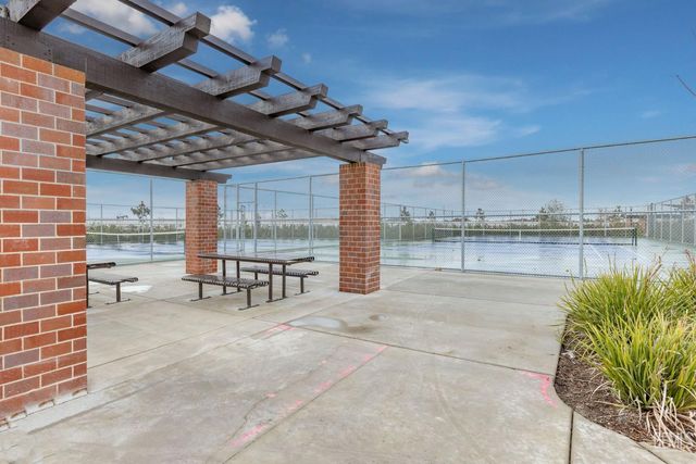 3910 Shelley Anne Way, Bakersfield, CA 93311