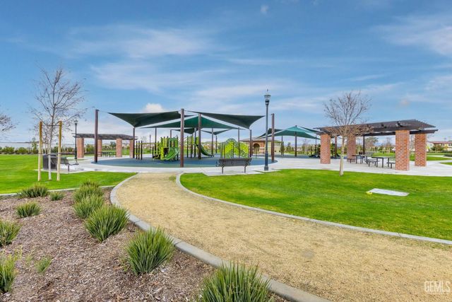 3910 Shelley Anne Way, Bakersfield, CA 93311