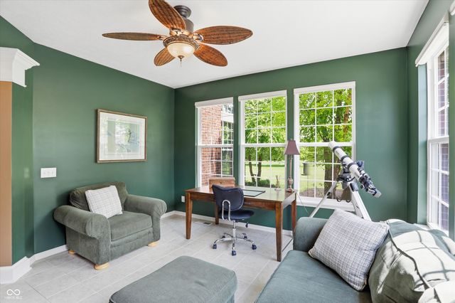9449 Shadow Rock Circle, Zionsville, IN 46077