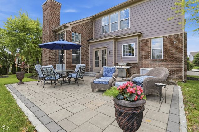 9449 Shadow Rock Circle, Zionsville, IN 46077