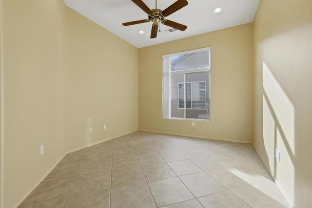 35907 Royal Vista Way, Palm Desert, CA 92211