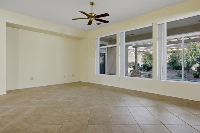 35907 Royal Vista Way, Palm Desert, CA 92211