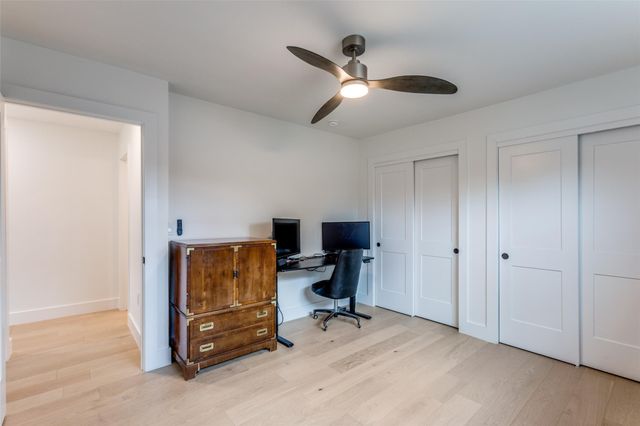 2209 Fair Oaks DR, Austin, TX 78745