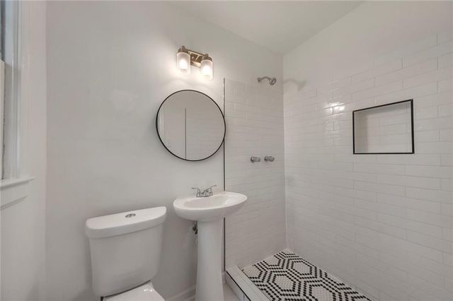 6243 David SW Lane, Mableton, GA 30126