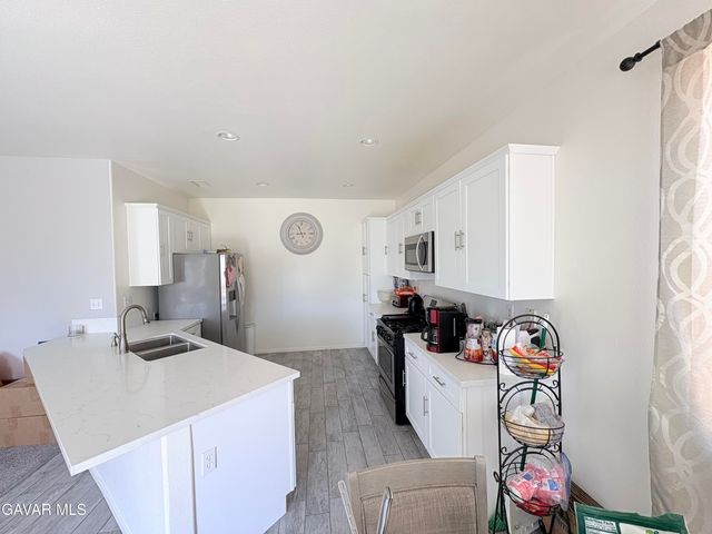 45502 Stanridge Avenue, Lancaster, CA 93535