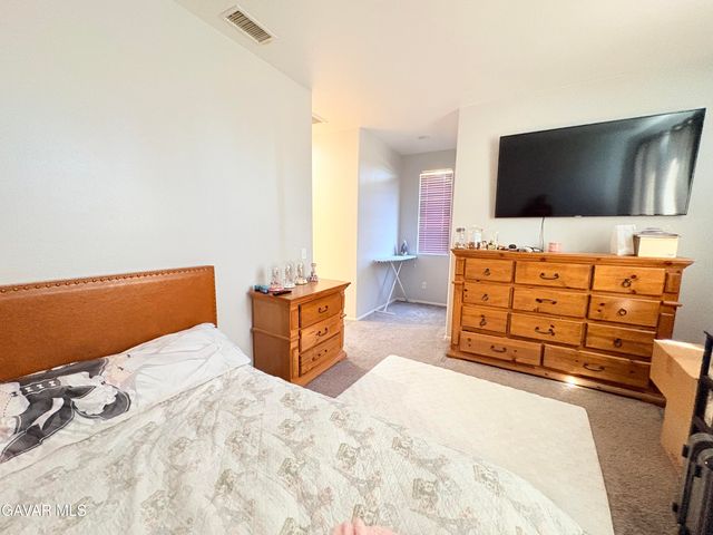 45502 Stanridge Avenue, Lancaster, CA 93535