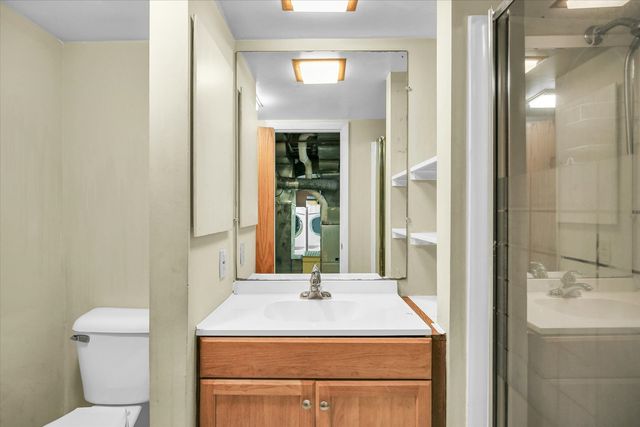 910 W SPRINGFIELD Avenue, Champaign, IL 61821