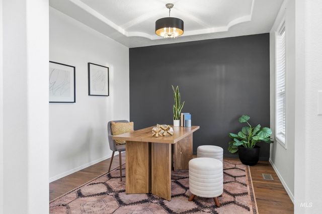 617 W Alderwood Lane, Nampa, ID 83651