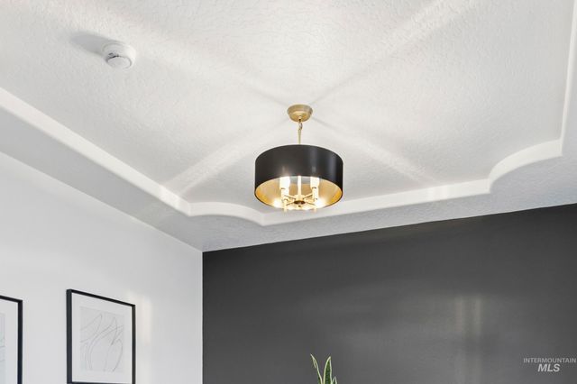 617 W Alderwood Lane, Nampa, ID 83651