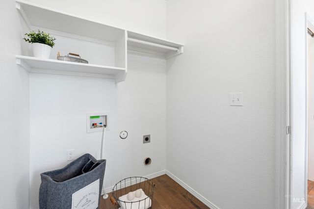 617 W Alderwood Lane, Nampa, ID 83651