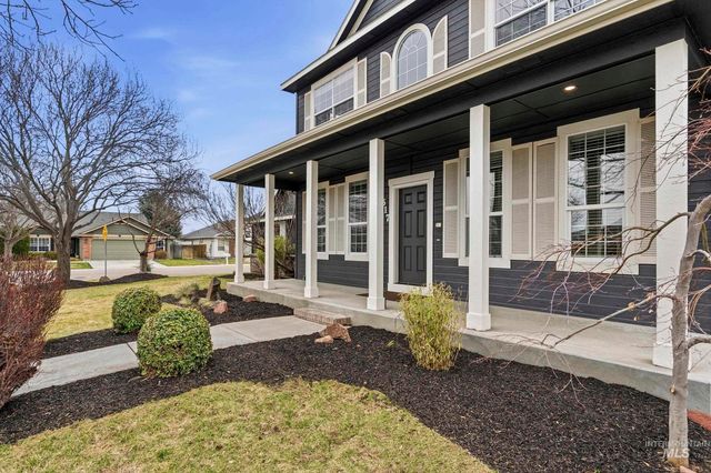 617 W Alderwood Lane, Nampa, ID 83651